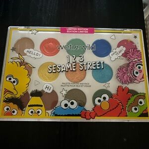 NEW limited edition 1 2 3 sesame street eyeshadow pallete